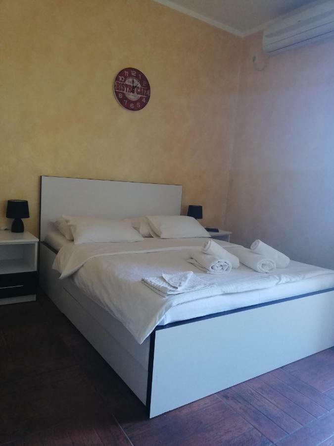 Alessandra Apartments 斯韦蒂·斯特凡 外观 照片